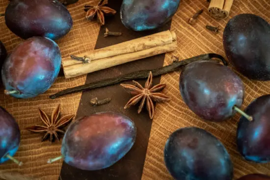 Star Anise Cloves Cinnamon Spice Mix Plum Butter